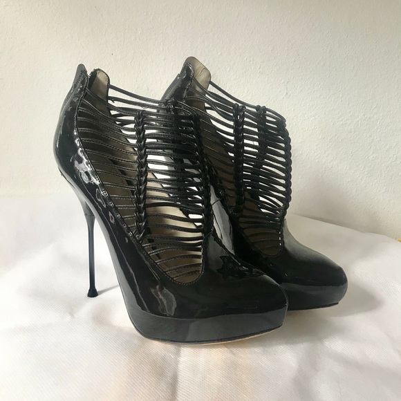 John Galliano black heels size 8 - Picture 1 of 3